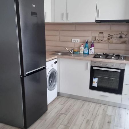 Апартаменты New Bucuresti Relax Flat - Apartament Relaxare - 4 People Экстерьер фото