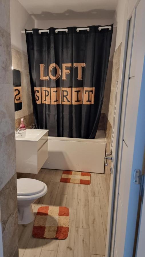 Апартаменты New Bucuresti Relax Flat - Apartament Relaxare - 4 People Экстерьер фото